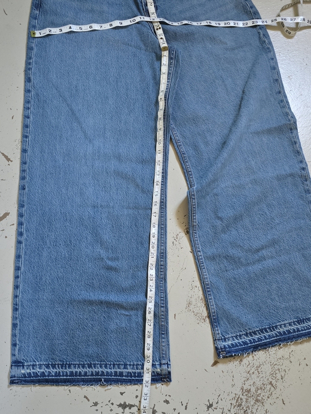 Abercrombie & Fitch NWT Curve Love High Rise Wide Leg Jeans Size 31 Long - Picture 7 of 9